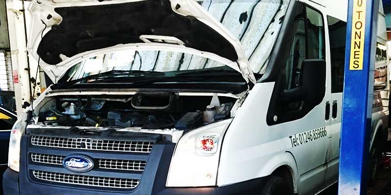 ford transit van not starting with bonnet up and one of our mechanics running tests